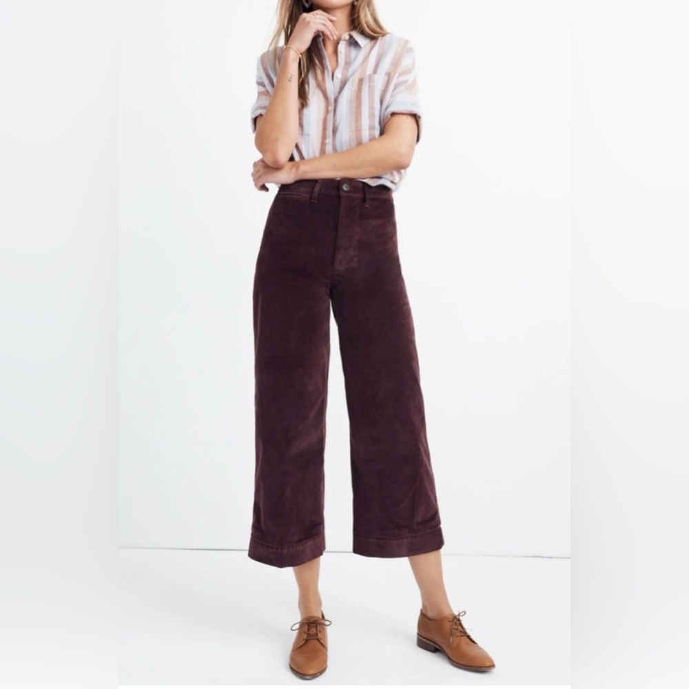 Madewell Wide-Leg Cropped Corduroy Pants in Deep Plum
